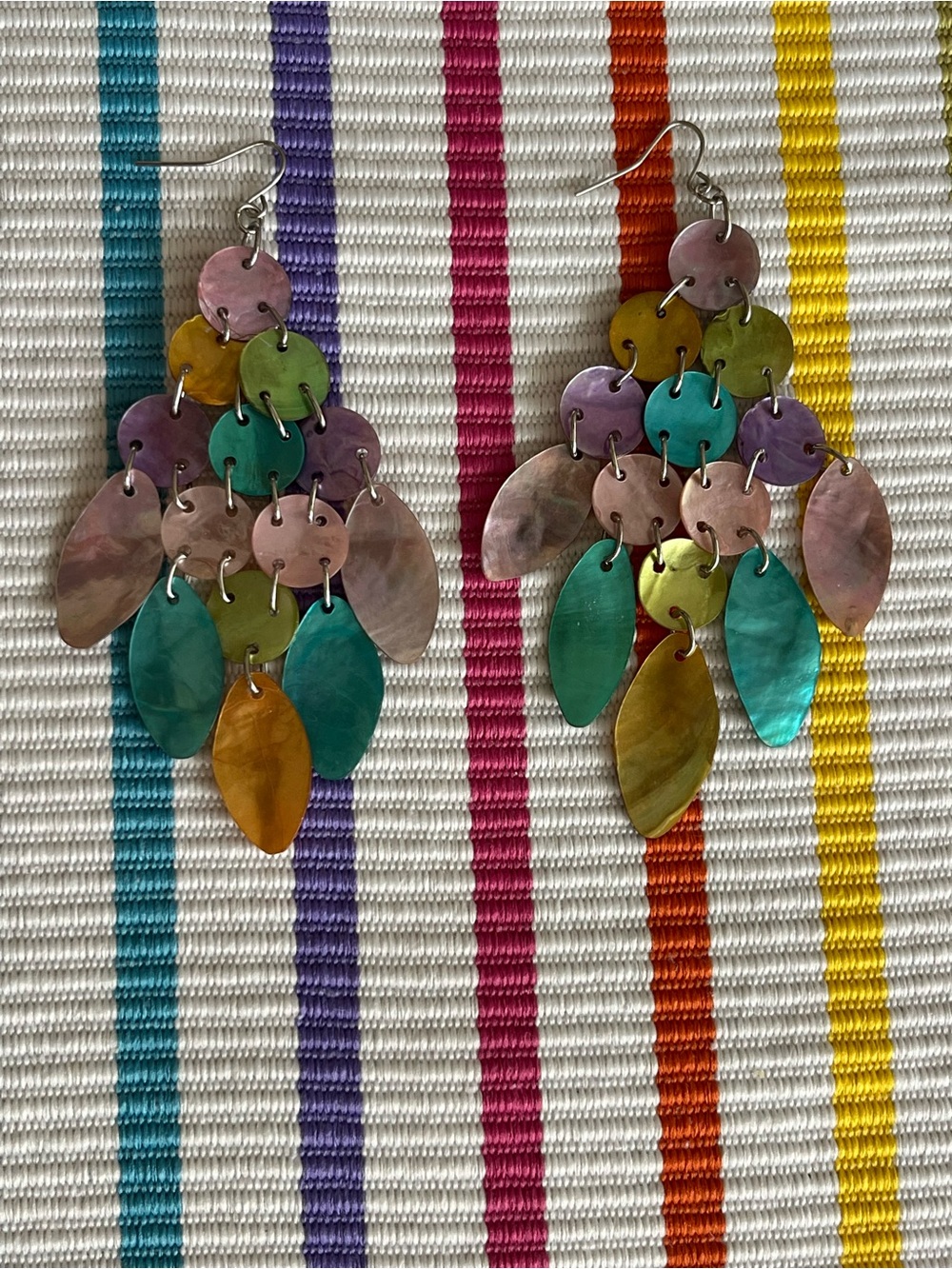 Earrings: Beach, Costume, Shell (faux), multicolored